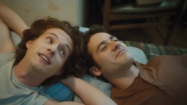 Biri Gerçeği Biliyor Olmalı izle - HDFilmcehennemi