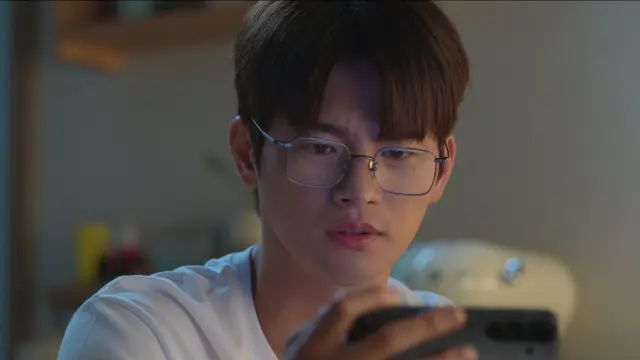 Boyfriend on Demand izle - HDFilmcehennemi