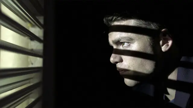 The Night Agent izle - HDFilmcehennemi